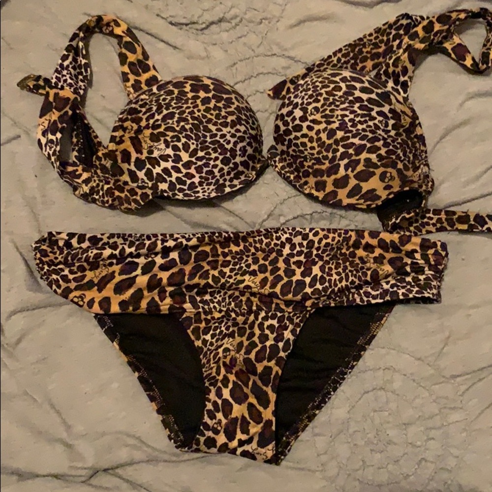 cheetah print victoria’s secret swimsuit